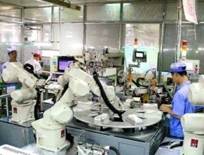 8、顺德推动制造业全智能化改造 建机器人产业链