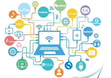 　　最近，国家发改委发布的《关于做好制定“互联网+”行动计划有关工作的通知》，明确了制定“互联网+”行动计划的重要意义，对行动计划所涉及的内容进行了考虑，提出了相关工作要求。记者获悉，国家发改委在信息领域相关工作部署，重点抓好一批具有影响力和示范性的重点项目，并将按照“成熟一项、启动一项”的原则，适时出台并组织实施“互联网+”重大工程包，对相关工作予以引导支持。