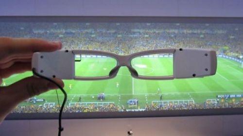 索尼向开发者展示智能眼镜SmartEyeglass原型