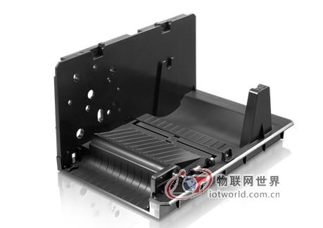 首创商用打印机侧翻盖设计 博思得Q8条码打印机评测
