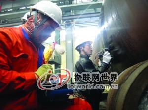对大型压力容器焊缝进行无损检测