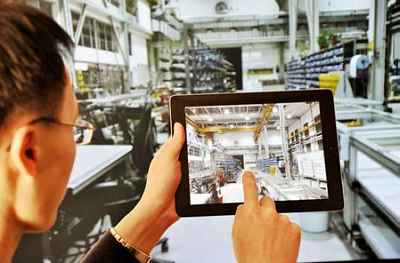 　　无论是政策面还是股市，智能制造都是无可争议的香饽饽。近日，业界期待的《中国制造2025》正式发布，把智能制造作为两化深度融合的主攻方向。我国从制造业大国向制造业强国迈进的过程，也是中国制造向中国智造升级的过程，在政策强力支持和市场需求下，智能制造无疑站在了新一轮的风口上。