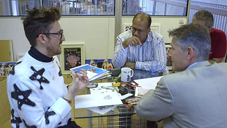 服装设计师将伦敦时装周展示带有NFC和BLE的衣服