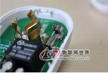 WiFi智能插座无情拆解