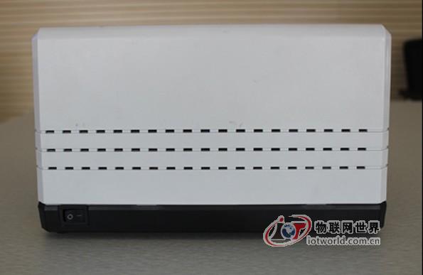 首创商用打印机侧翻盖设计 博思得Q8条码打印机评测