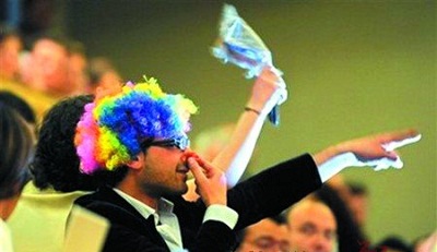 格力投资新世纪机器人 要做智能家居搅局者？