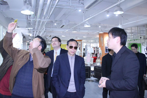 江苏省经信委官员为RFID电子标签所吸引