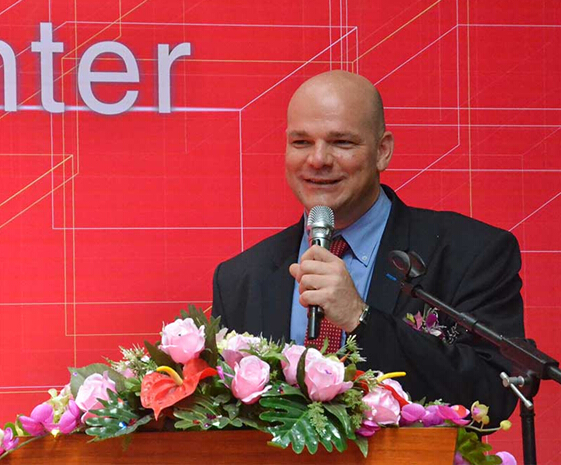 斥资8千万打造新基地 视得安罗格朗掀开物联网产业升级新篇章,智能家居世界 斥资8千万打造新基地 视得安罗格朗掀开物联网产业升级新篇章,智能家居世界