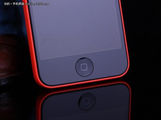 三星Note4采用了划擦式指纹模块