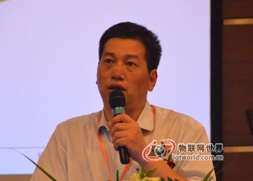 杭州鸿雁智能科技有限公司副总经理张焕荣发表演讲