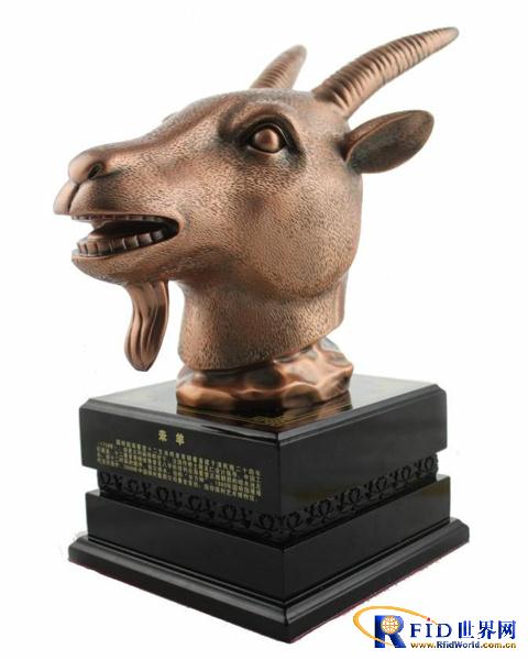 思凯越李立民：持之以恒做创意 坚持不懈熬下去