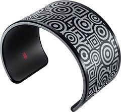 NFC让电子纸显示器变身时尚手镯